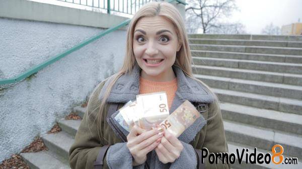 PublicAgent: Caty Kiss - Hot Russian Shows Her Deepest Love (SD/480p/392 MB)