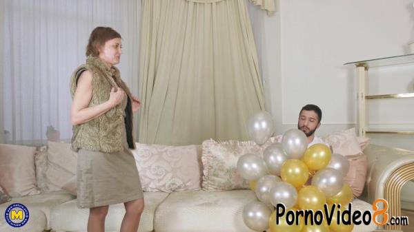 Mature.nl: Gerda Ice (51) - Hairy Mature Gerda Ice Is Having A Big Party With Cock And Balloons (FullHD/1080p/1.09 GB)