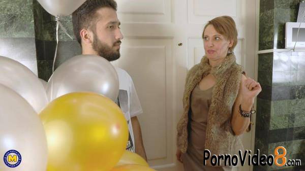 Mature.nl: Gerda Ice (51) - Hairy Mature Gerda Ice Is Having A Big Party With Cock And Balloons (FullHD) (FullHD/1080p/1.09 GB)