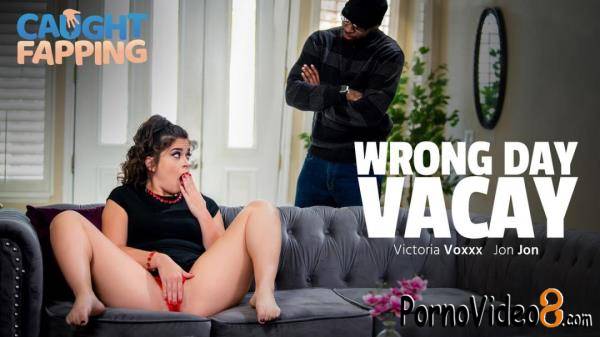 Victoria Voxxx - Wrong Day Vacay (FullHD/1080p/984 MB)